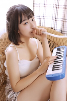 花野真衣